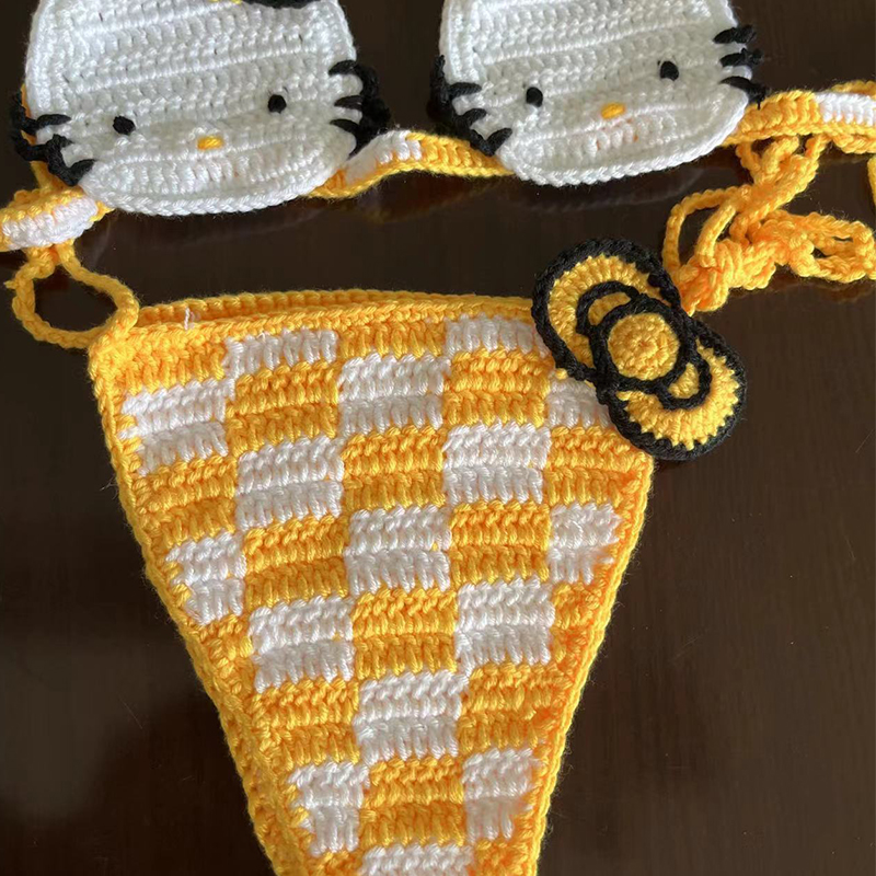 Hello Kitty Bikini Set Lady's  - Thong Bikini Women reseña y precio